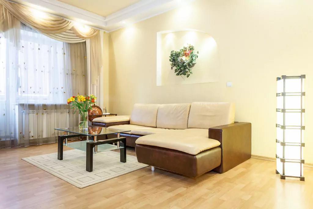 Apartment On Soborniy 177 Zaporizhia 외부 사진