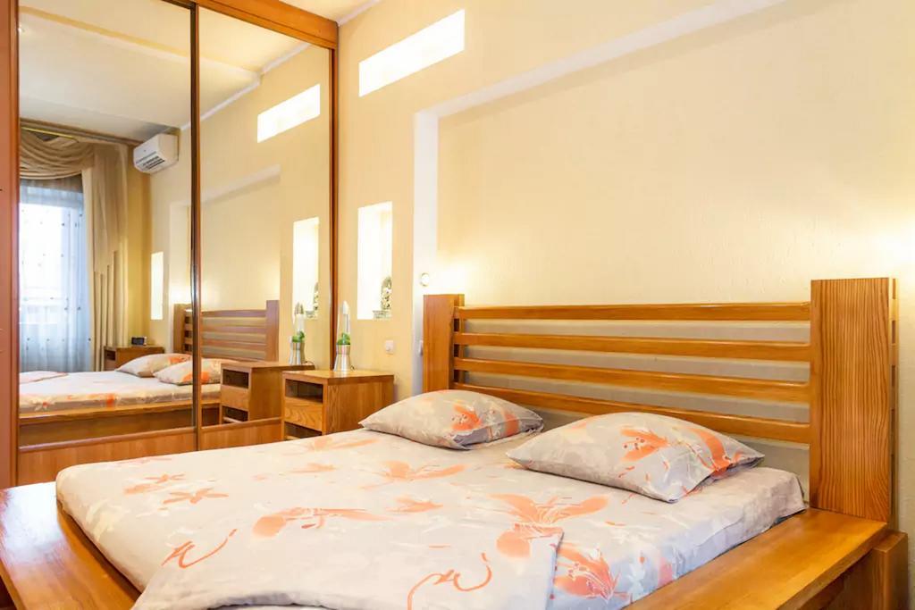 Apartment On Soborniy 177 Zaporizhia 외부 사진
